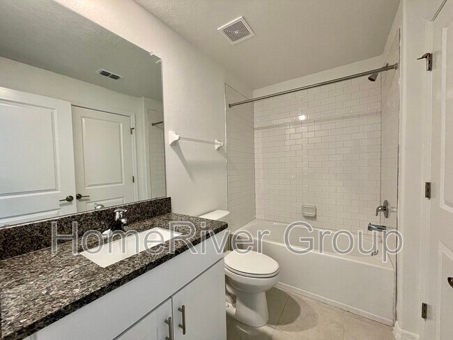Building Photo - 30819 Veridian Wy