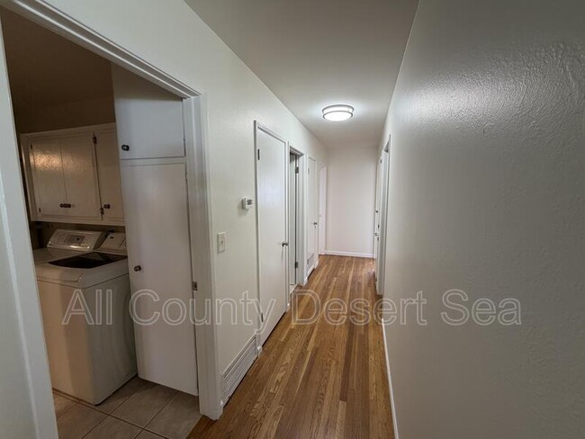 Building Photo - 10250 Masterson Rd