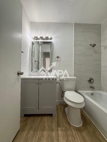 Building Photo - 7131 Cork Dr