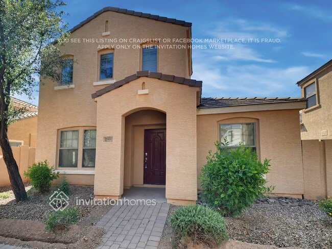 Building Photo - 2611 E Bart St