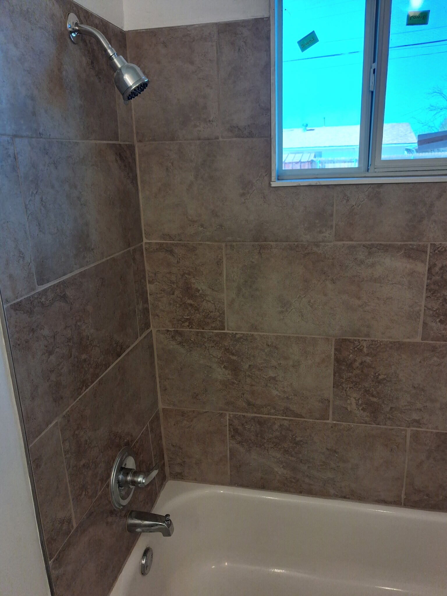 Building Photo - 1124 Juniper Dr