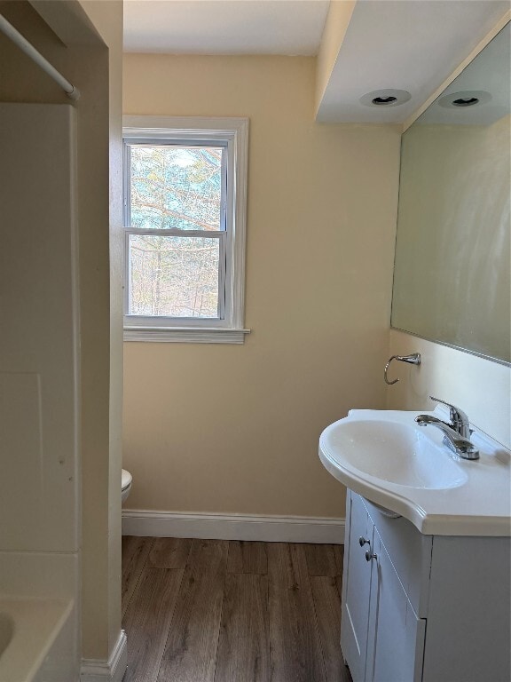 Building Photo - 712 Pickwick Dr