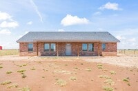 Building Photo - New Construction Home In Slaton ISD!