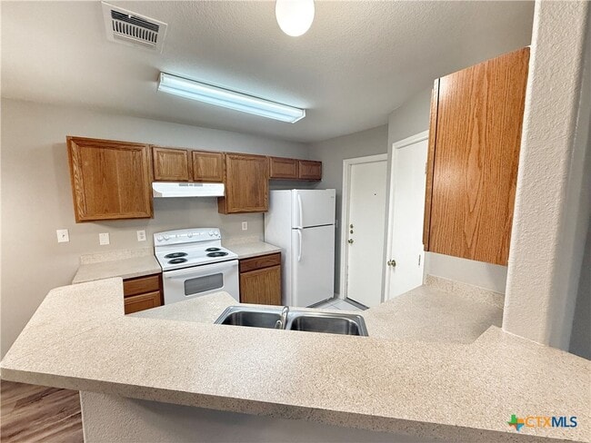 Building Photo - 2774 FM1044
