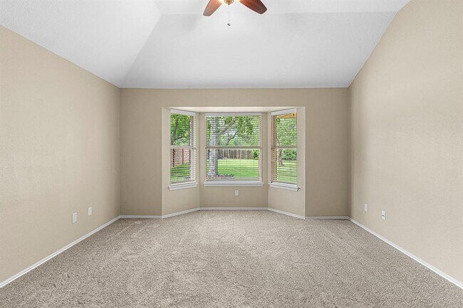 Building Photo - 7172 Ridge Oak Rd