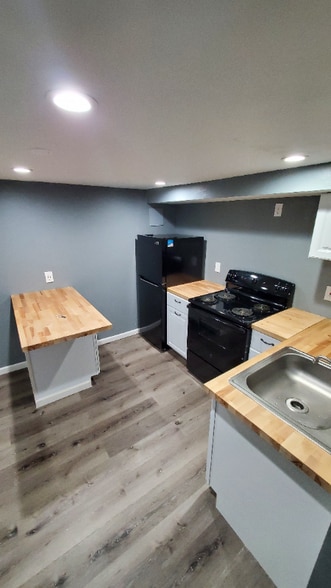 Building Photo - 504 Stonewall St