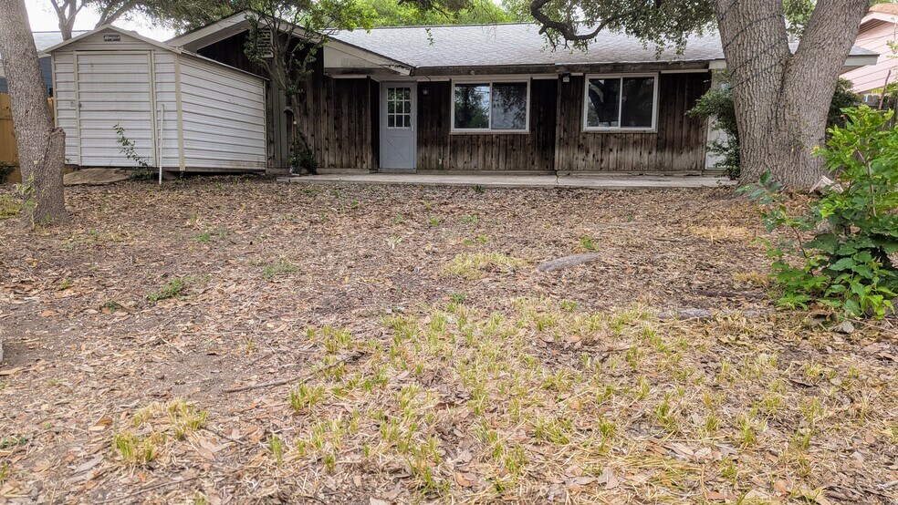 Building Photo - 3215 Quakertown Dr