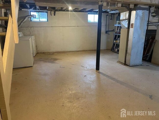 Building Photo - 36 Kate Ln