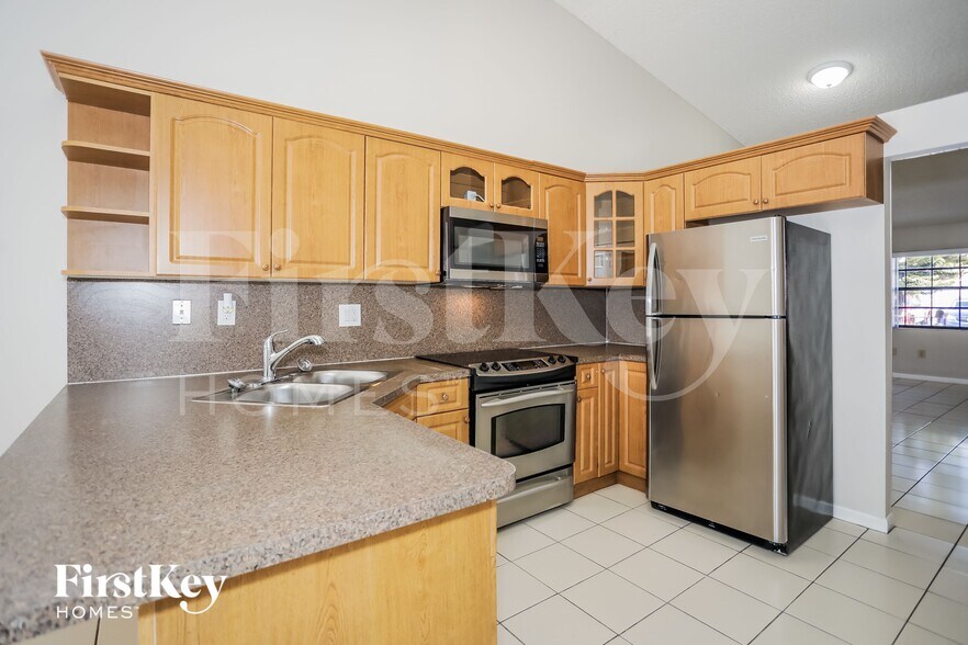 Building Photo - 5505 W 27th Ln
