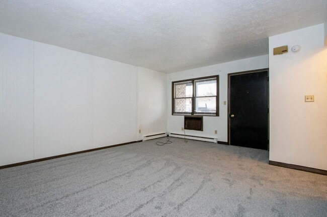 Building Photo - Autumn Manor Apartments - Doylestown, Ohio