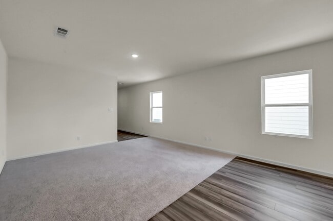 Building Photo - 15009 Ronan Dr