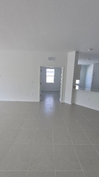 Building Photo - 2917 Yukon Trl