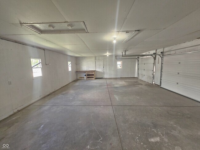 Building Photo - 2530 Lincoln St