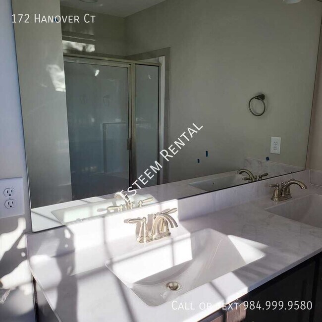 Building Photo - 172 Hanover Ct