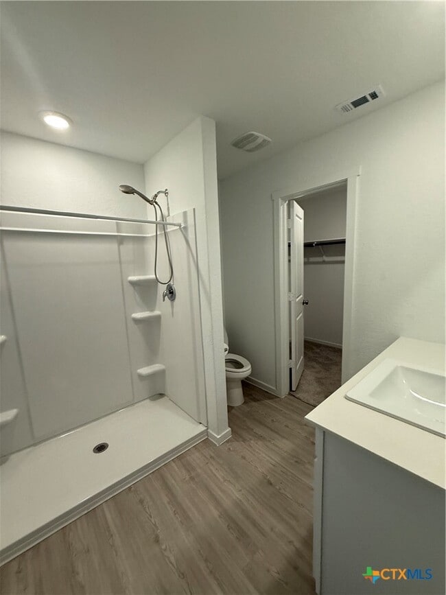 Building Photo - 3230 Mound Rdg