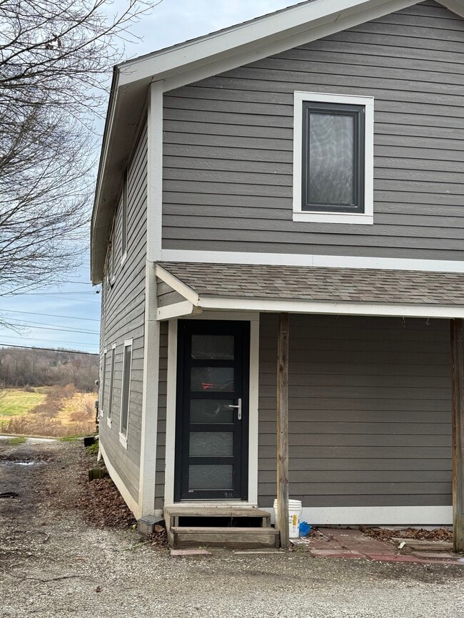 Building Photo - Charlotte B