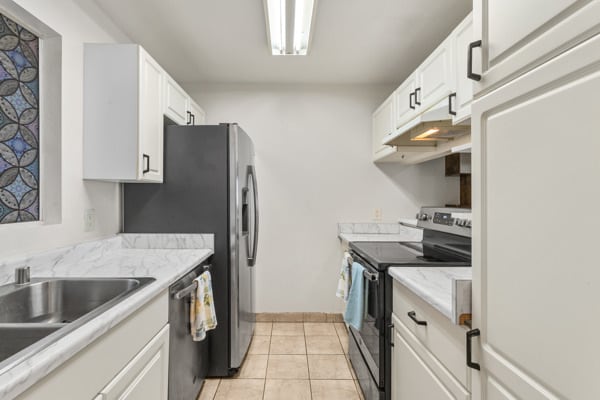 Building Photo - 92-1068-1185 Palahia St