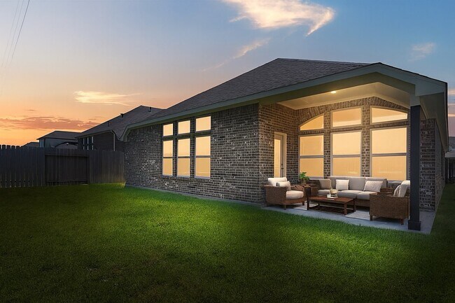 Building Photo - 6142 Thief River Fls Dr