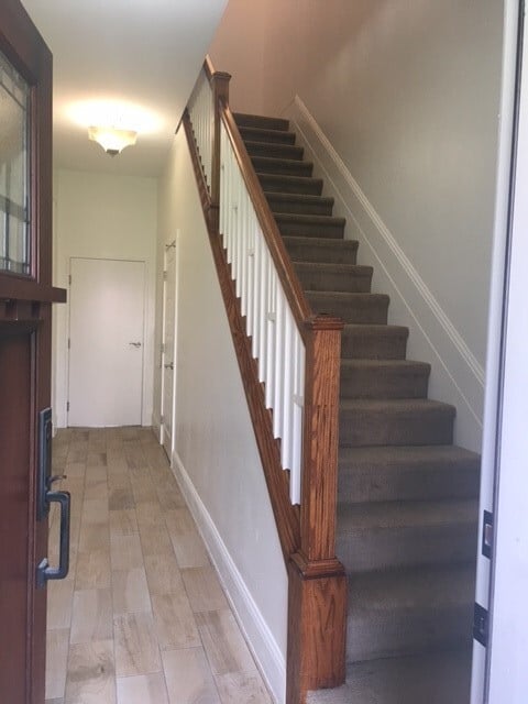 Building Photo - Live Upstairs, Work Downstairs: Rare Versatile Carpinteria Craftsman Townhouse!