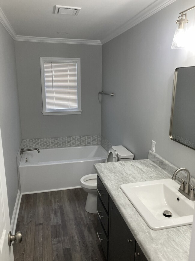 Building Photo - 321 Ismael Rd