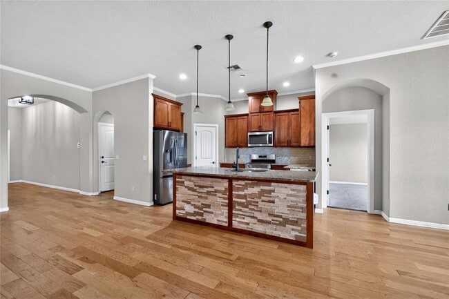 Building Photo - 6901 NW 149th St