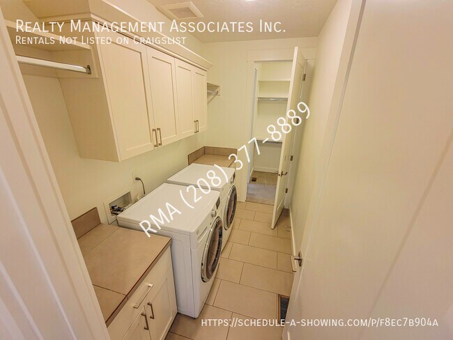 Building Photo - 2988 W Bellomy Ln