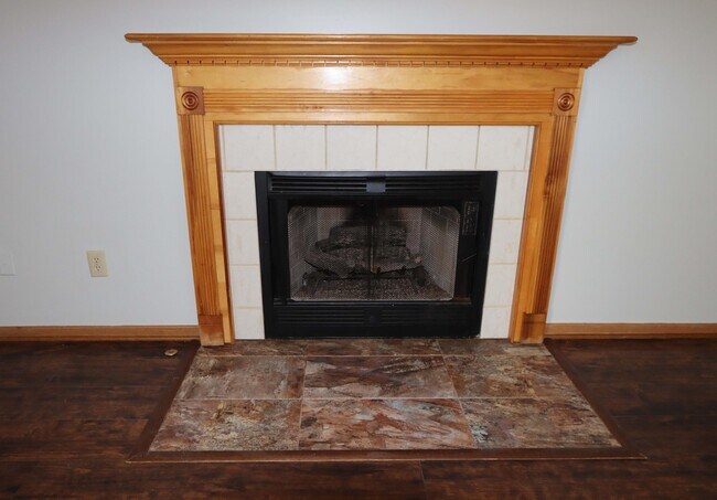 Building Photo - 1417 Wild Oats Dr