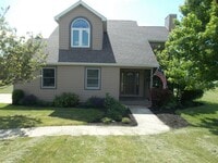 Building Photo - Large, beautiful home in South Richmond