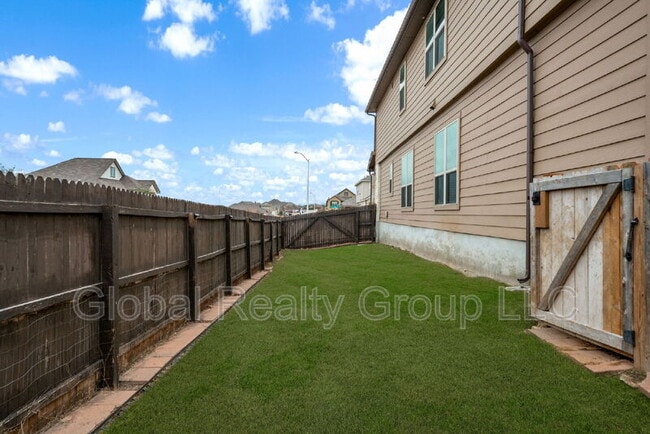 Building Photo - 3643 Conrads Cloud Dr