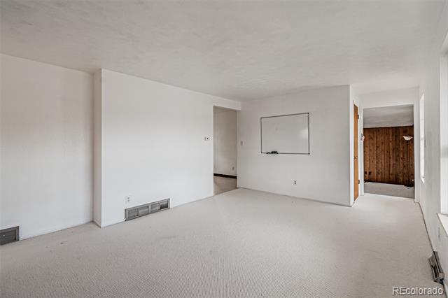 Building Photo - 16060 Mt Vernon Rd