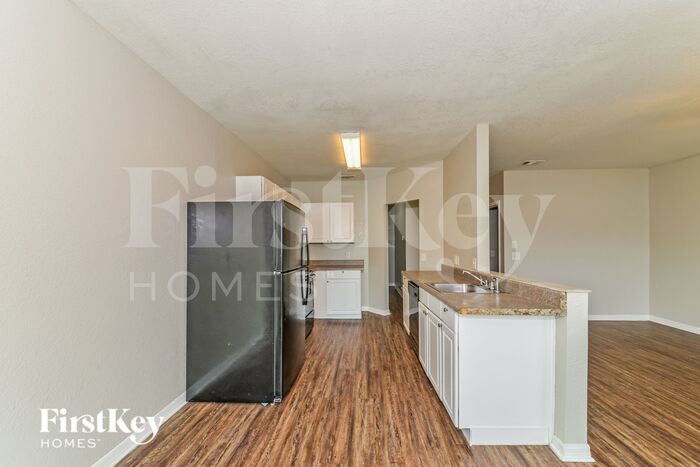 Building Photo - 1057 Cassia St