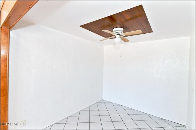 Building Photo - 7817 Caliche Dr