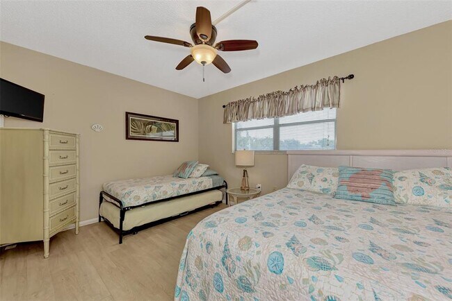 Building Photo - 116 Vista Hermosa Cir