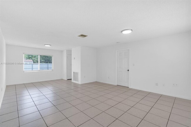 Building Photo - 13392 SW 66th Terrace