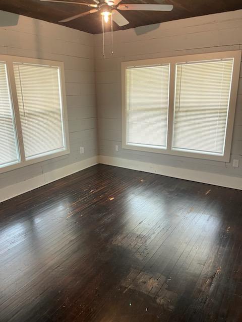 bedroom - 5113 Lindsay St