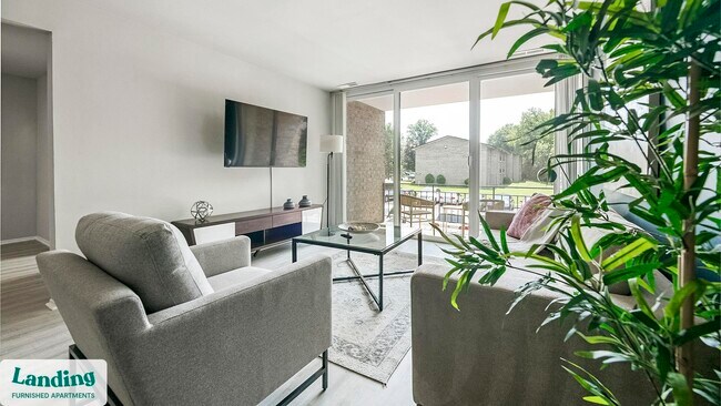 Building Photo - 6220 Springhill Dr