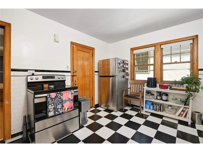 Building Photo - 4304 Beard Ave S