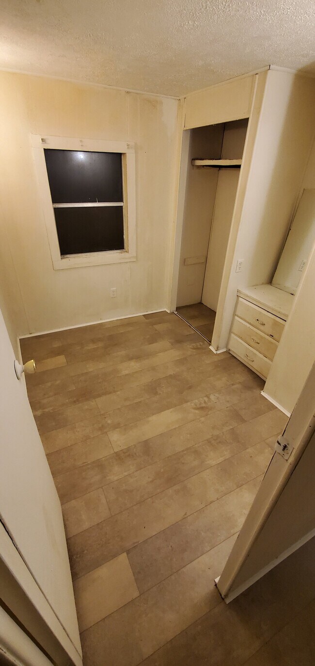 Building Photo - Highway 70 MHC