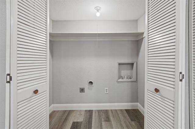 Building Photo - 3939 Branch Hollow Dr