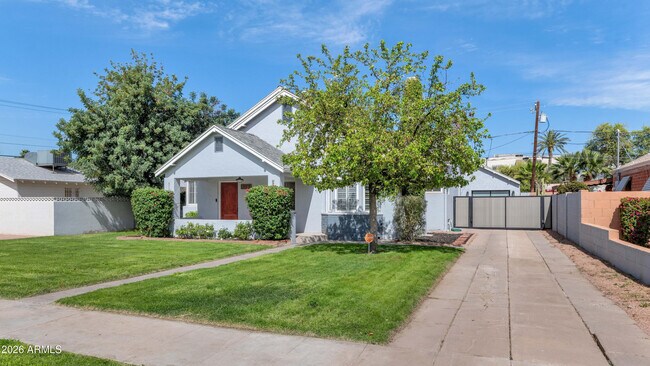 Building Photo - 114 W Windsor Ave