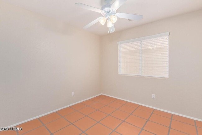 Building Photo - 8190 W Behrend Dr