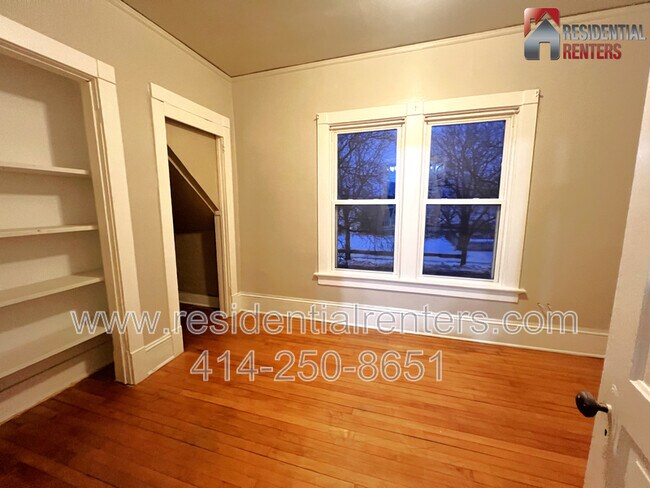 Building Photo - 234 N 37th St