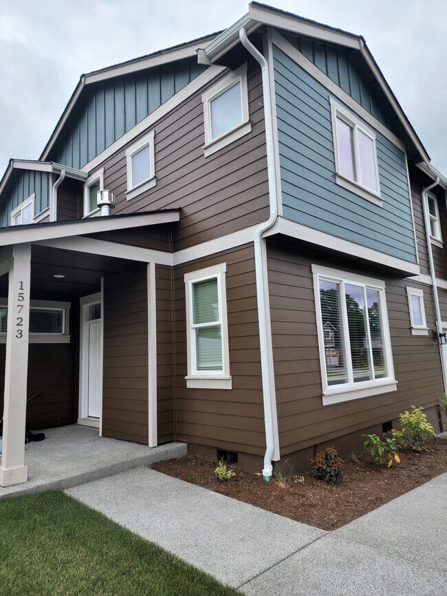 Building Photo - Yelm Creek Estates, New Construction 4 Bedroom, 2.75 Bathroom with Den