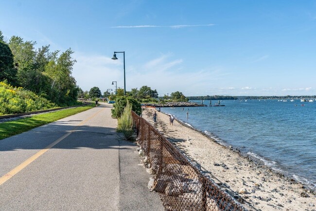 Building Photo - 45 Eastern Promenade