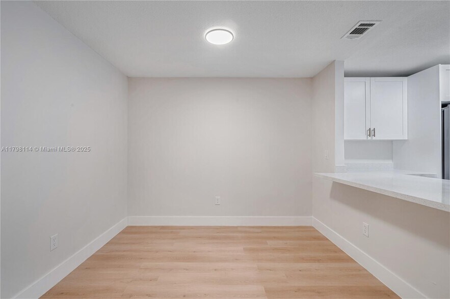 Building Photo - 14725 SW 107th Ter