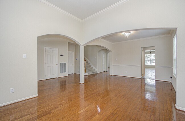Building Photo - 6110 Barkermist Ln