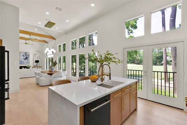 Building Photo - 20 Buttonbush Ct