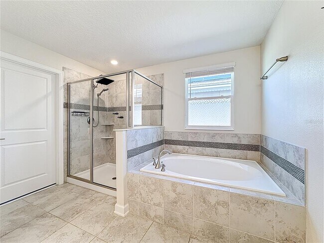 Building Photo - 11939 Satire St