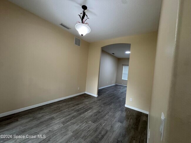 Building Photo - 5526 Indigo Crossing Dr