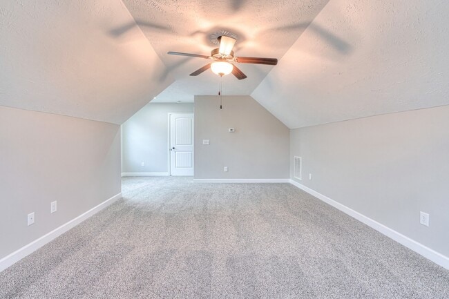 Building Photo - 1485 Round Rock Dr